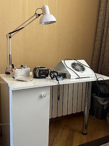 Digər mebel: Manikur stolu,lampalar,frezer,plisos,ve.s satilir hec birjnin problemi — 1