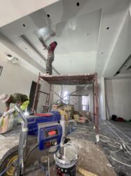 Штукатурка, шпаклевка: Декоративная штукатурка, Шпаклевка потолков, Шпаклевка стен | Арт бетон, Акриловая вода эмульсия, Венецианская Больше 6 лет опыта — 7