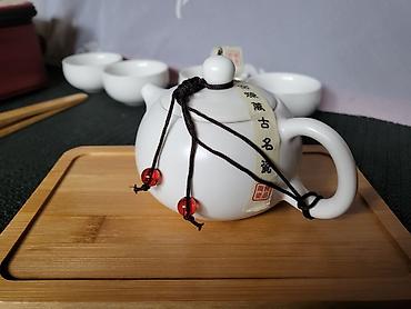 Kuhinjski setovi: Nov kineski servis za caj iz 70ih. Kineski servis za caj za 4 osobe — 4