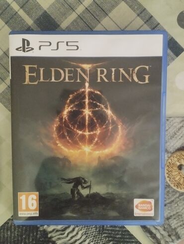 sükan dəsdi: Elden ring PlayStation 5 (ps5) versiyası. Işlenmişdir. Temiz diskdir