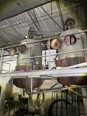 оборудование для производства хозяйственного мыла: Варочные котлы нержавеячные на пару с рубашкой вместительность 1200