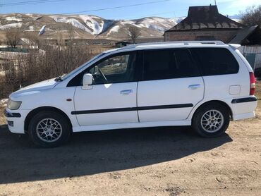 матиз автомат продаю: Mitsubishi Chariot: 1999 г., 2.4 л, Типтроник, Бензин, Минивэн