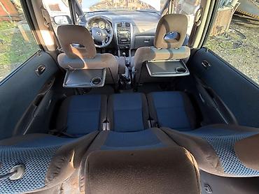 Mazda: Mazda PREMACY: 2003 г., Механика, Бензин — 10