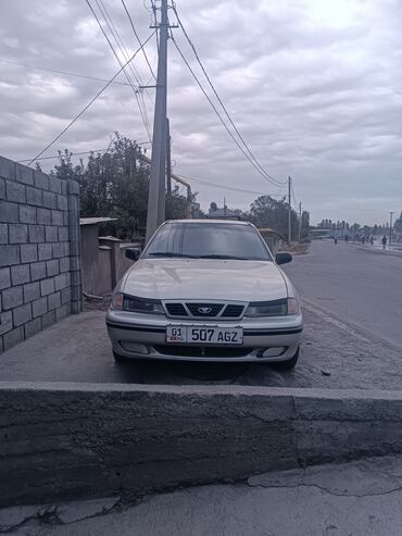 Daewoo: Daewoo Nexia: 2008 г., 1.5 л, Механика, Бензин, Седан