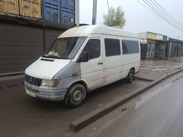 100000 сом машина: Автобус, Mercedes-Benz, 1996 г., 2.4 л, до 15 мест