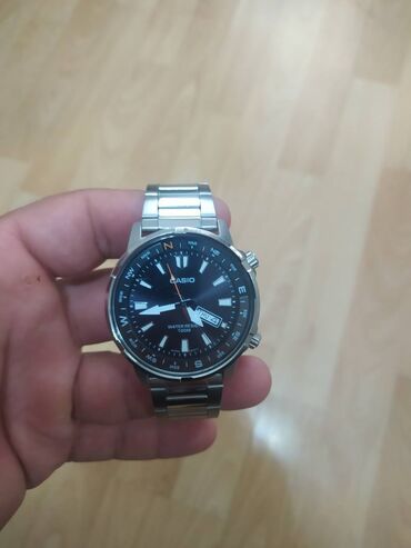 Qol saatları: Qol saatı, Casio, rəng - Gümüşü