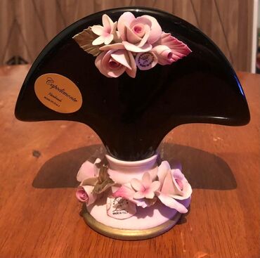 Pastel dəstləri: Bir vaza, Keramika