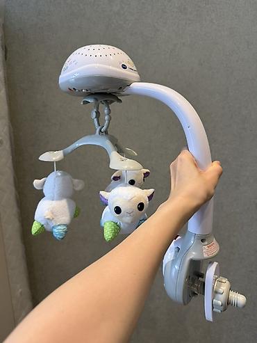 Beşik üçün asma oyuncaqlar: VTech Baby Lullaby Lambs Mobile – beşik üçün musiqili, işıqlı körpə — 1