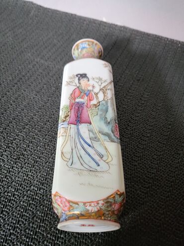 Vaze i saksije: Vaza, bоја - Šareno, Novo na lalafo.rs — 10 Vaze i saksije: Vaza, bоја - Šareno, Novo — 10