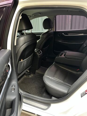 Hyundai: Hyundai Grandeur: 2017 г., 3 л, Автомат, Газ, Седан — 10