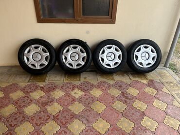 Şin, disk və təkərlər üçün digər aksessuarlar: Məhsul: Mercedes-Benz orijinal disk və təkər komplekti (4 ədəd)