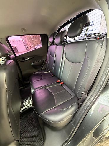 spark 7: Chevrolet Spark: 2018 г., 1 л, Автомат, Бензин, Хэтчбэк — 6