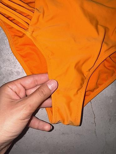 Çimərlik geyimləri: 🧡 Narıncı rəngli çimərlik geyimi satılır. ✅ Cəmi 2 dəfə geyinilib. ✅ — 2