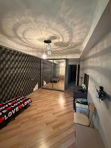 ucuz ev: Hezi Aslanov metrosunun düz çıxışında şanli urfanin düz arxasında 2 — 1