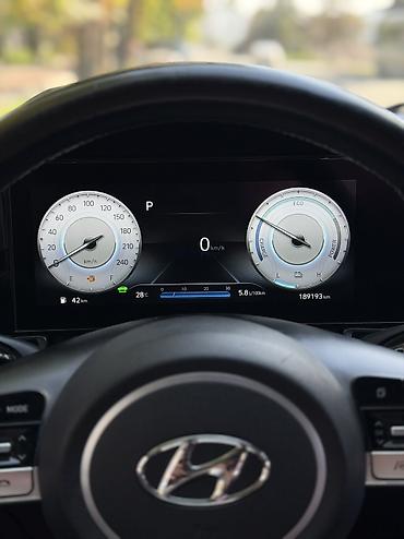 sonata ef: Hyundai Avante: 2020 г., 1.6 л, Гибрид, Седан — 10