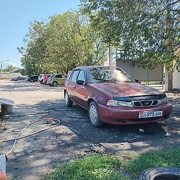 Daewoo Nexia: 1995 г., Хэтчбэк