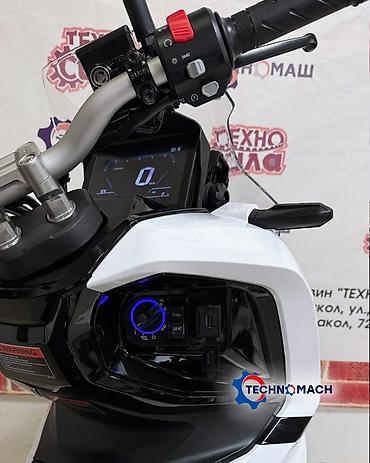 Скутеры: Тип скутера 180 куб. см, Бензин, Новый — 4