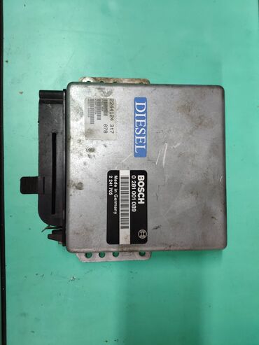 Другие детали электрики авто: Блоки управления двигателем BMW. Есть только то, что перечислено — 3