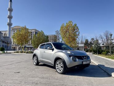 сиденья на фуру: Nissan Juke: 2012 г., 1.6 л, Автомат, Бензин, Кроссовер