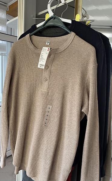 жилетка uniqlo: Мужская футболка, M, Uniqlo, Новый, цвет - Бежевый, Самовывоз — 1