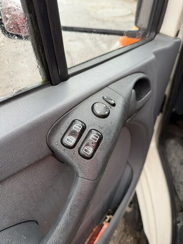 Mercedes-Benz: Mercedes-Benz Спринтер: 2001 г., 2.7 л, Типтроник, Дизель, Фургон — 12