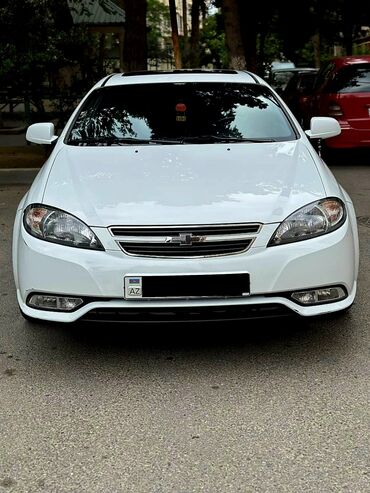 rustavi masin bazari 2022: Chevrolet Lacetti: 1.6 l | 2022 il | 93000 km Sedan