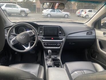 Hyundai: Hyundai Avante: 2020 г., 1.6 л, Автомат, Бензин, Седан — 4