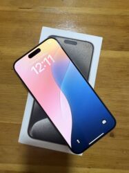 iphone 13 оригинал: IPhone 15 Pro Max, Б/у, 256 ГБ, Natural Titanium, Защитное стекло, Чехол, Кабель, 86 %