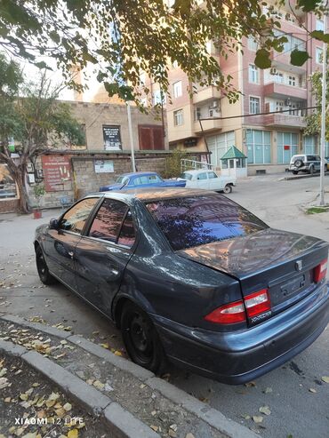 ilkin ödənişsiz avtomobillər: Iran Khodro Samand: 1.7 l | 2020 il 157000 km Sedan