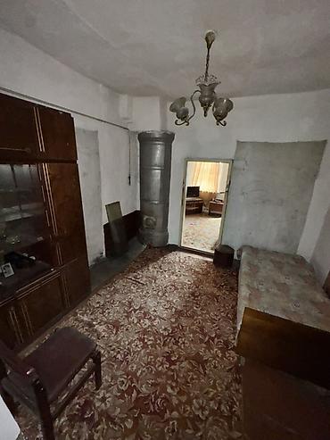 семья: 🏡 Продаётся полдома с земельным участком 3,40 сотки 📍 Район: Фучика / — 5