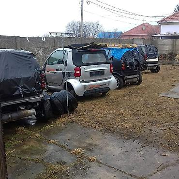 Kompletan auto u delovima: Kompletan auto u delovima — 1