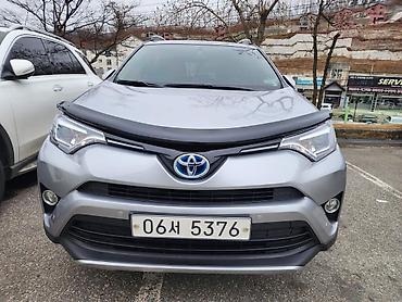 крыло рав 4: Toyota RAV4: 2017 г., Гибрид, Кроссовер — 4
