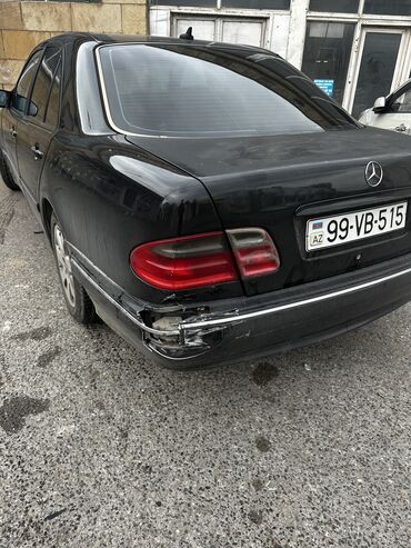 Bamperlər, buferlər: Arxa, Mercedes-Benz w210, 2000 il, Orijinal, İşlənmiş