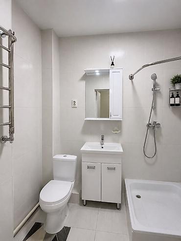 север: 1 комната, 40 м², Восток-5 мкр Элитка, 2 этаж, Евроремонт — 4