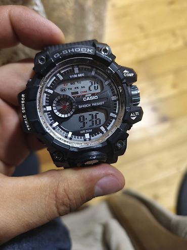 Aksesuarlar: CASIO G-SHOCK kişi saatı Xüsusiyyətlər: - Korpus: zərbəyə davamlı — 5