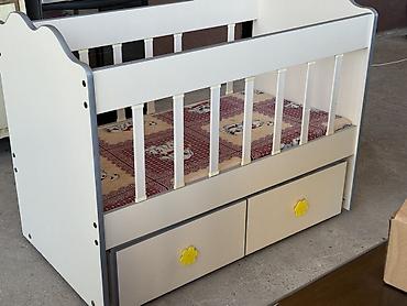 yumru beşik: Uşaq beşiyi – kompakt və funksional model - Material: laminat/MDFlam — 1