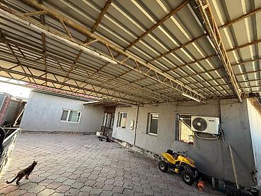 Продажа коттеджей и домов: Продаем дом в центре Маевки дом 80 КВ. м. 4 комнаты кухня, сан — 1