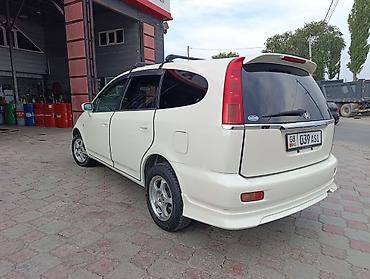 hond: Honda Stream: 2001 г., 2 л, Автомат, Бензин, Минивэн — 5