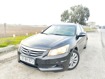 maşın minik: Honda Accord: 2.4 l | 2012 il Sedan