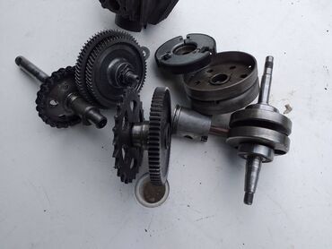 Ostali motocikli i skuteri: Delovi tomos automatik a 3 ispravni na lalafo.rs — 19 Ostali motocikli i skuteri: Delovi tomos automatik a 3 ispravni — 19