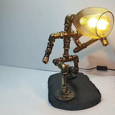 Декоративные настольные светильники: Настольные лампы в стиле стимпанк/лофт из металлических сантехнических — 14