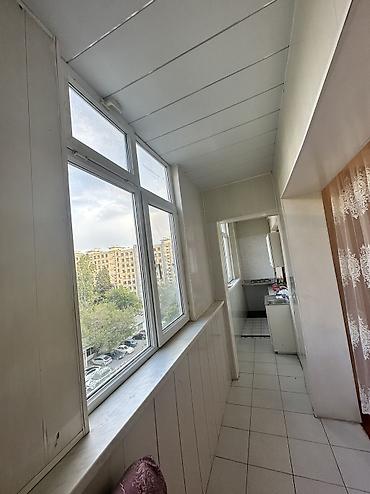 binə ev satisi: 1 otaqdan iki otağa düzəlib mənzil mətbəxdə qaz plitəsi,otaqda — 5