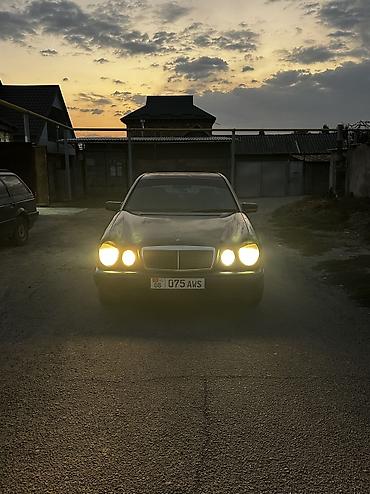 Mercedes-Benz E-Class: 1996 г., 2.8 л, Механика, Бензин, Седан