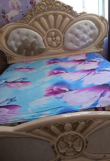 matras satisi: Klassik üslubda iki nəfərlik çarpayı - Material: Ağac əsaslı karkas — 1