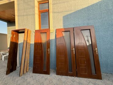 Mətbəx mebeli: Qapi 3eded
60azn biri
Mehemmedi qes 0864 leli