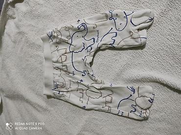 Paketi dečije odeće: Komplet bebinih stvari (4 komada): - Pantalonice od mekanog pamuka — 20