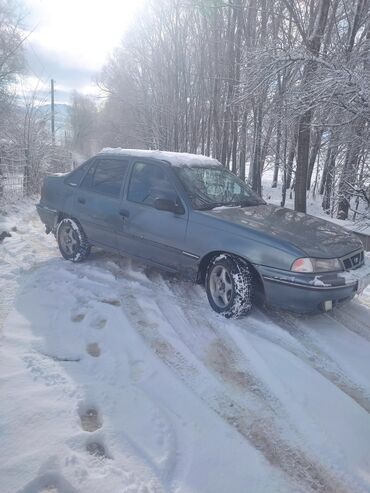 Daewoo: Daewoo Nexia: 2004 г., 1.5 л, Механика, Бензин, Седан