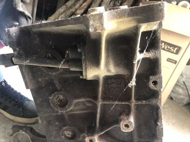 Sbor motorlar və silindr başlıqları: Opel Opel Vect, 1.8 l, Benzin, 1993 il, İşlənmiş — 7