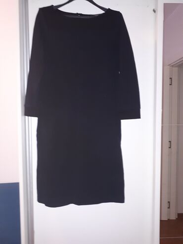 duga haljina na jedno rame: Haljina, weekend max mara, dugi rukav 50cm, poluobim grudi 43cm
