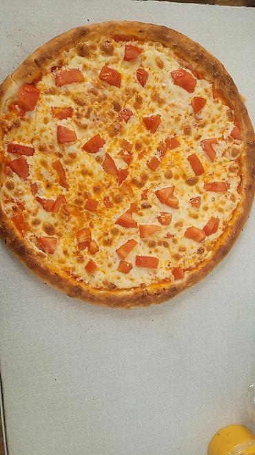 Готовые блюда, кулинария: Пицца ручной работы от 300 и выше - Тесто: классическое дрожжевое — 1